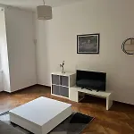 公寓 Casa Alice A 2 Passi Dal Centro 55 Mt 2 的里雅斯特