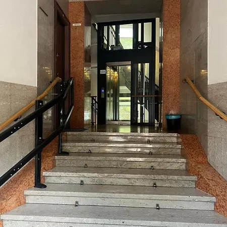 Casa Alice A 2 Passi Dal Centro 55 Mt 2 דירה