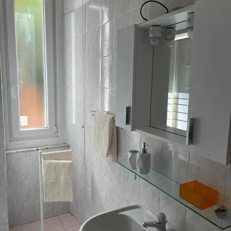 Casa Alice A 2 Passi Dal Centro 55 Mt 2 * Триест