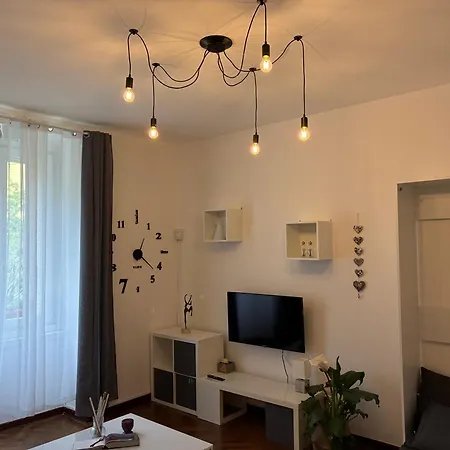 Apartment Casa Alice A 2 Passi Dal Centro 55 Mt 2 Trieste
