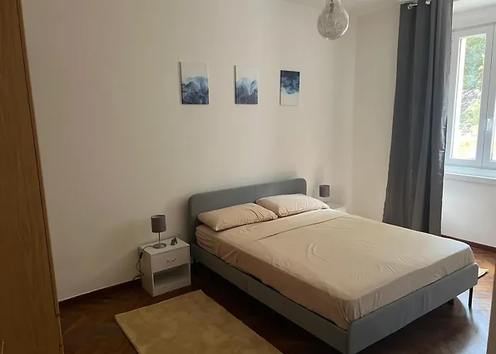 Апартаменти Casa Alice A 2 Passi Dal Centro 55 Mt 2 *